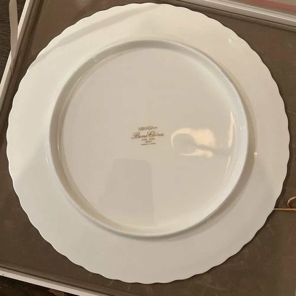 Mikasa April Rose Cake Server Plate & Slicer 1980s Vintage Bone China New‎